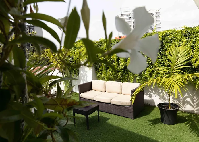 Lotus Colombo Guesthouse