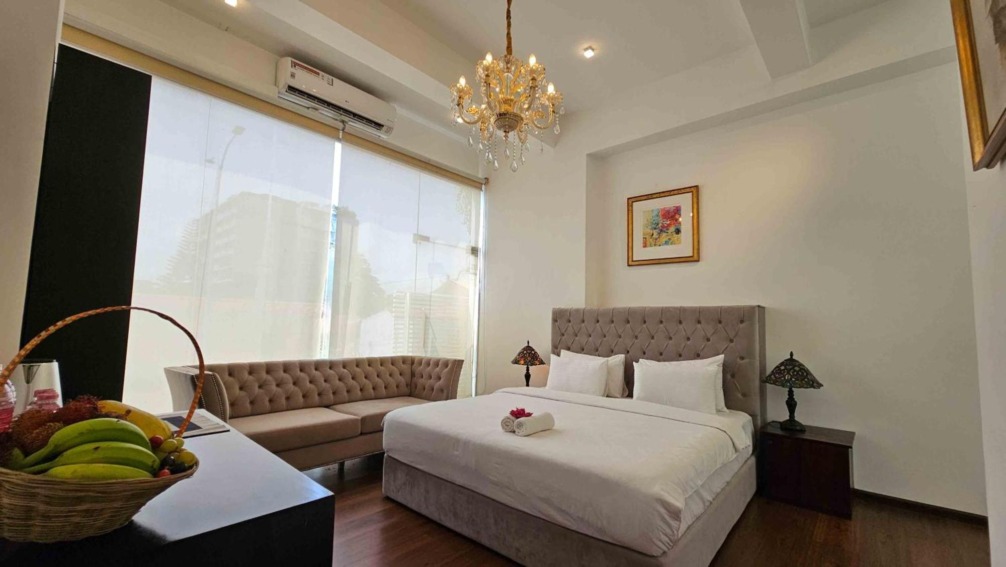 Lotus Bed & Breakfast *